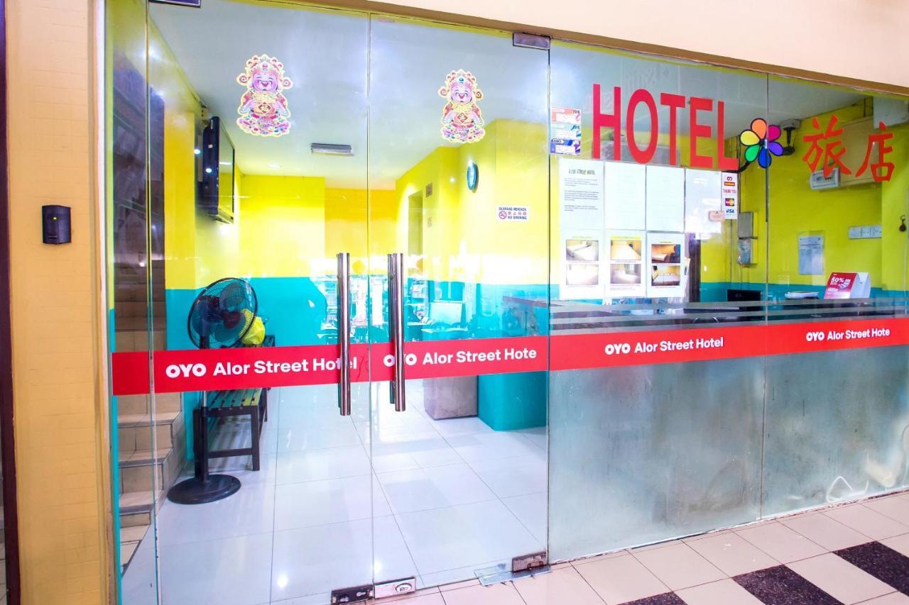 Oyo 89688 Alor Street Hotel Куала Лумпур Екстериор снимка