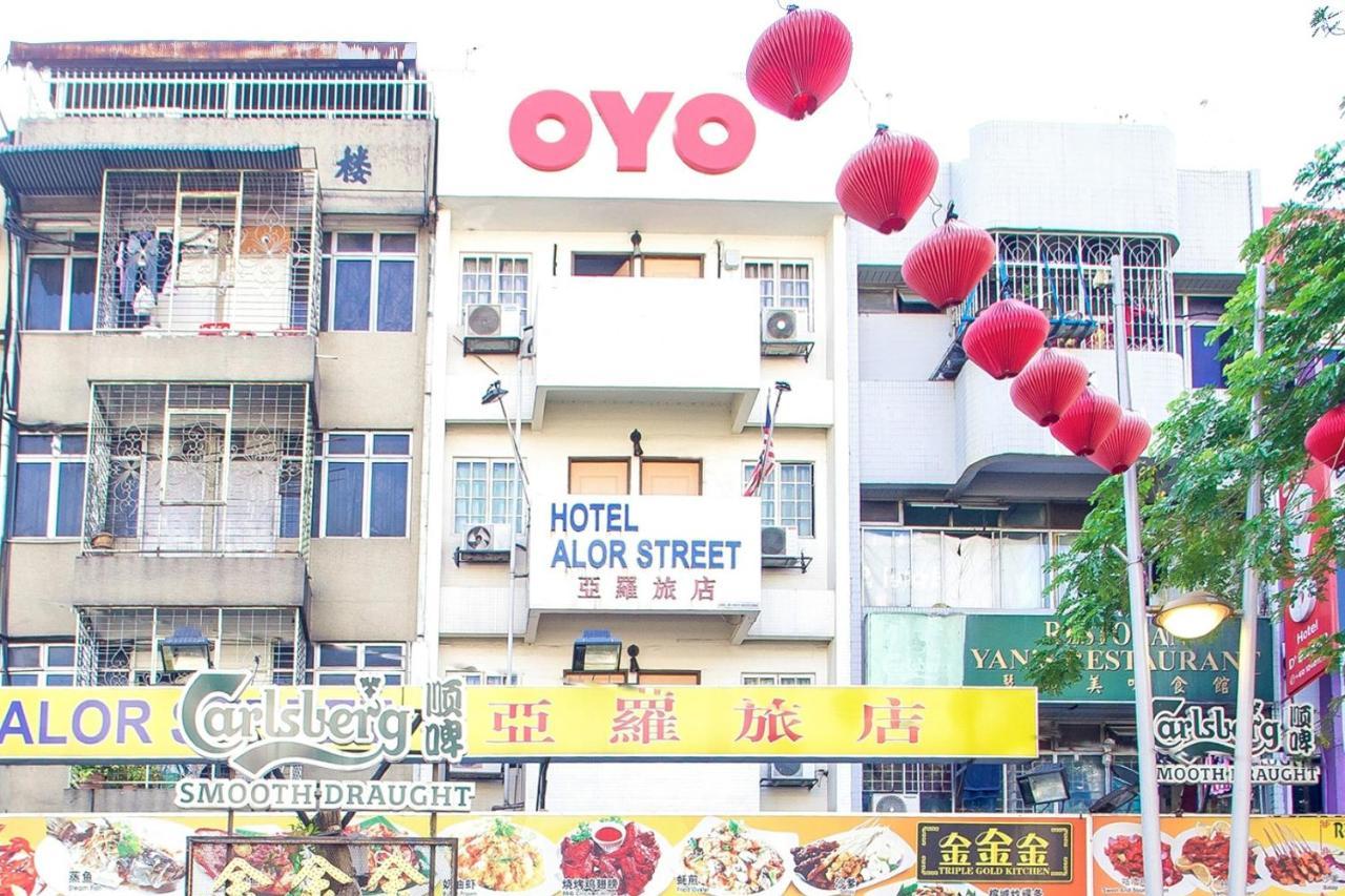 Oyo 89688 Alor Street Hotel Куала Лумпур Екстериор снимка