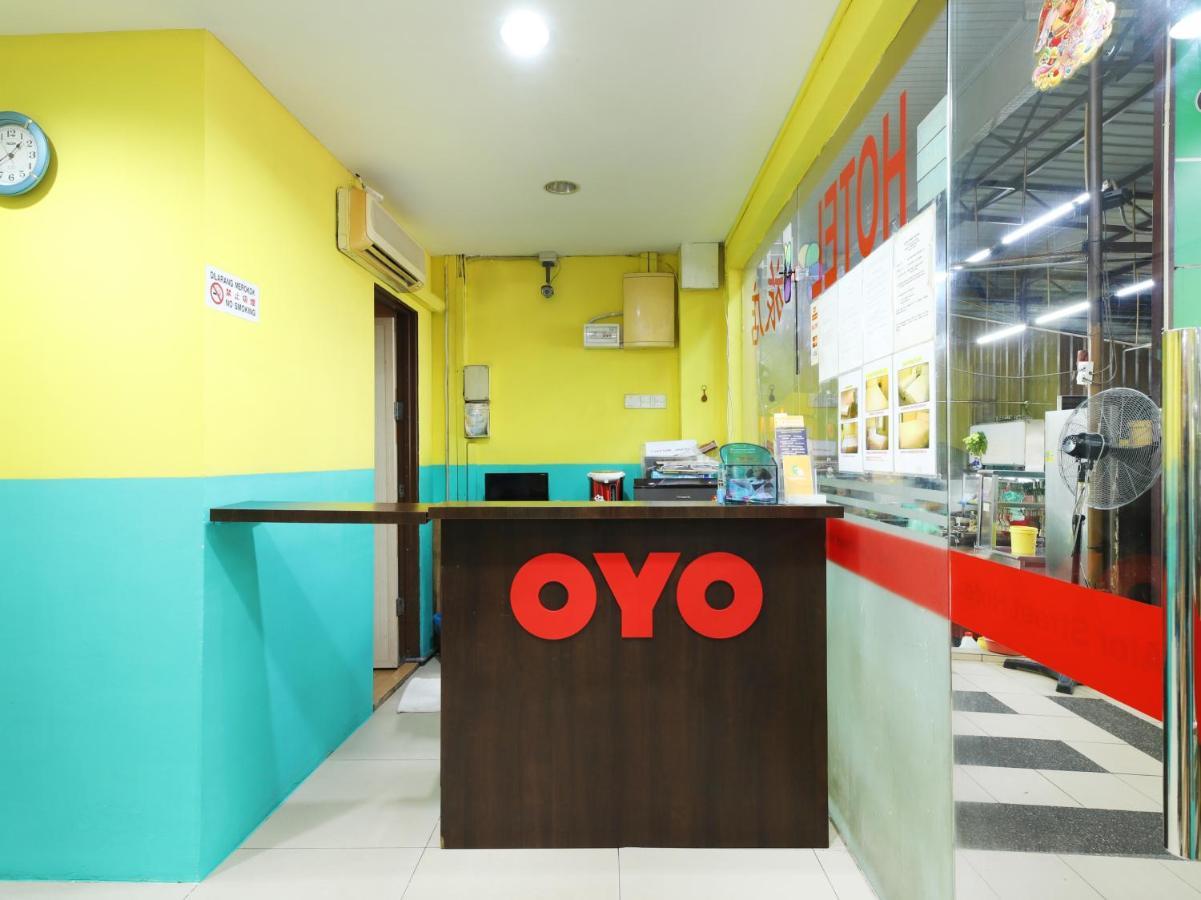 Oyo 89688 Alor Street Hotel Куала Лумпур Екстериор снимка
