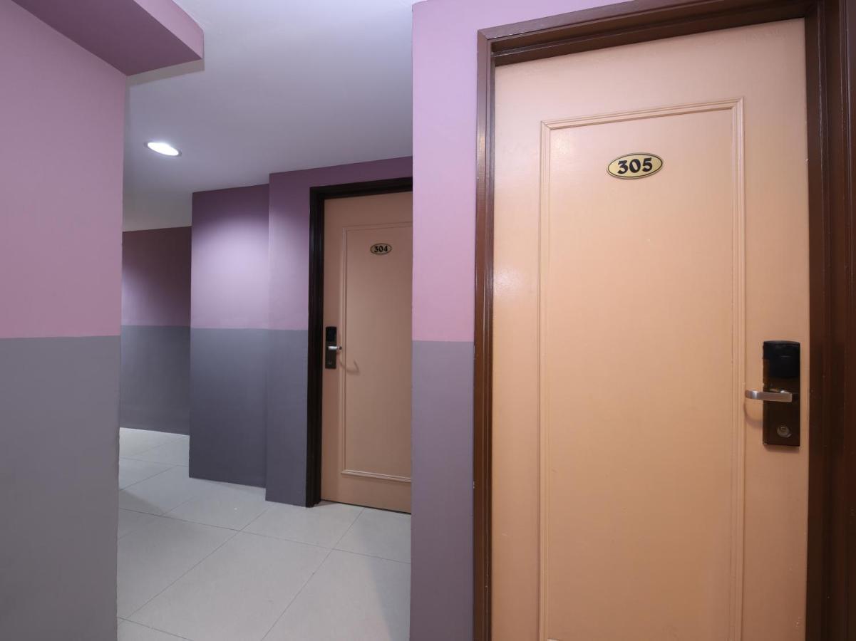 Oyo 89688 Alor Street Hotel Куала Лумпур Екстериор снимка