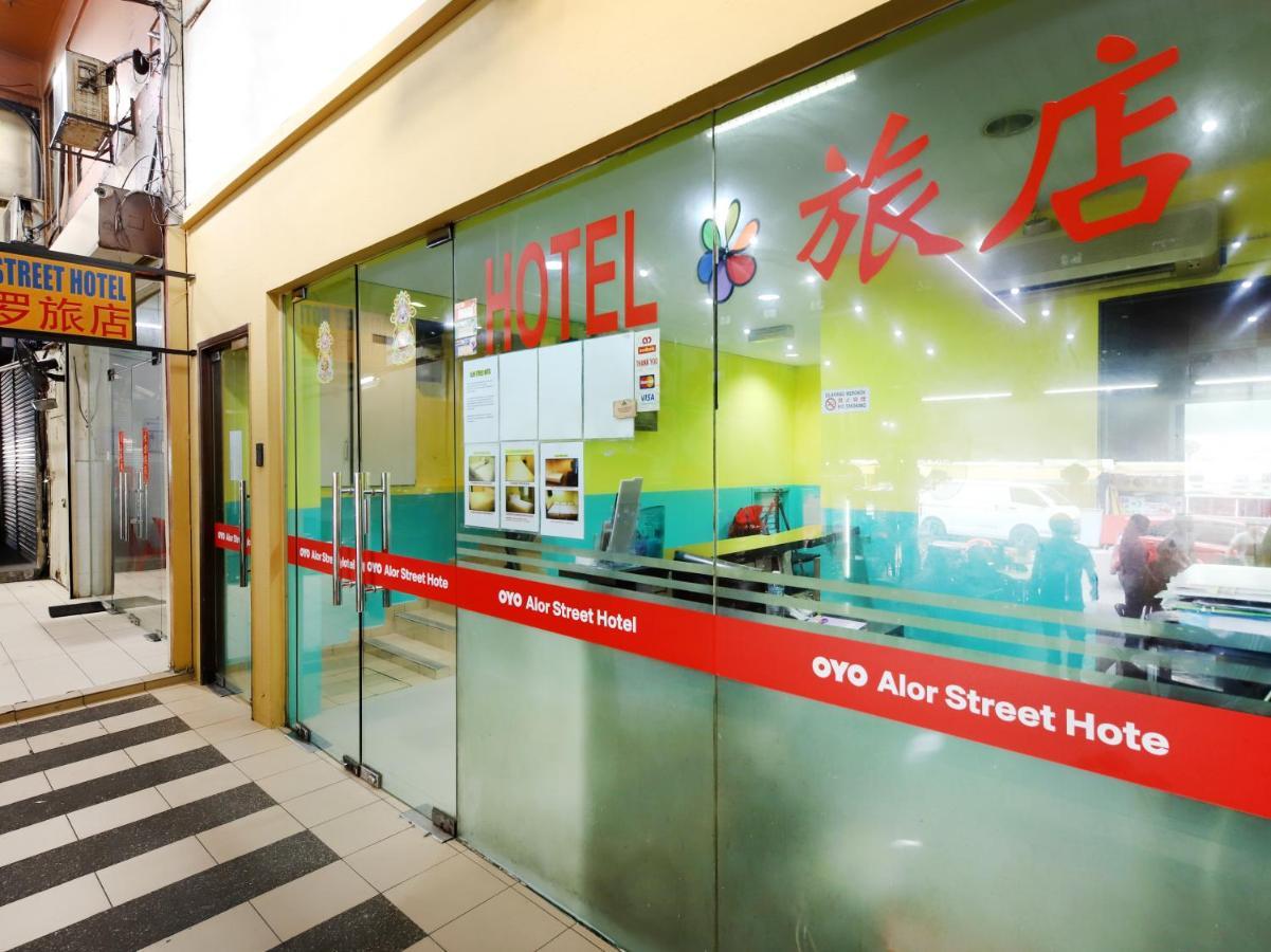 Oyo 89688 Alor Street Hotel Куала Лумпур Екстериор снимка